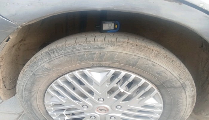 2014 Maruti Swift Dzire LDI, Diesel, Manual, 1,92,209 km, tyre