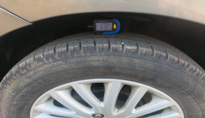 2018 Maruti Dzire ZXI, Petrol, Manual, 4,925 km, tyre