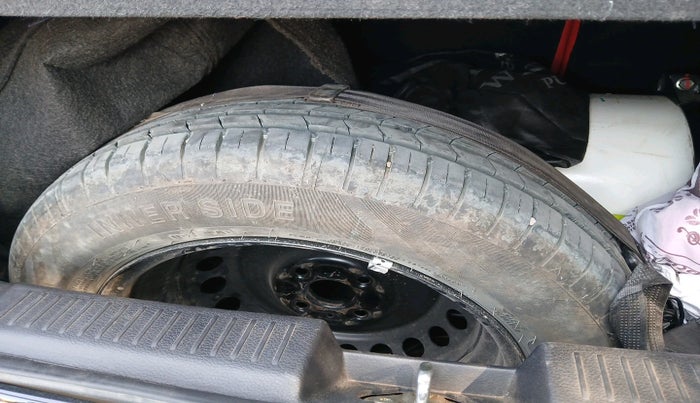 2024 Maruti Baleno  ZETA CNG 1.2L, Petrol, Manual, 41,375 km, tyre