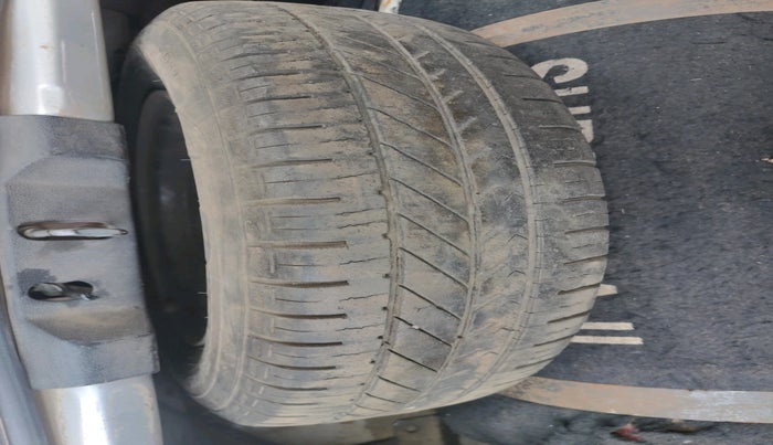 2017 Tata Tiago XT PETROL, Petrol, Manual, 64,276 km, tyre