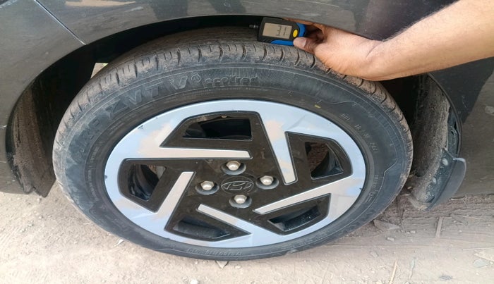 2023 Hyundai GRAND I10 NIOS SPORTZ 1.2 KAPPA VTVT, Petrol, Manual, 28,271 km, tyre