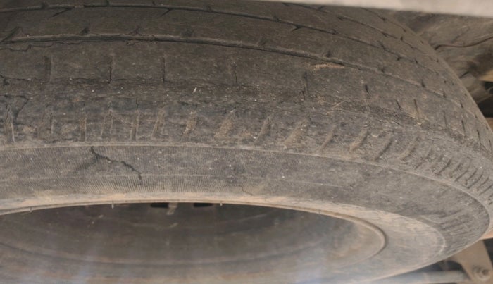 2018 Mahindra Xylo D4, Diesel, Manual, 85,231 km, tyre