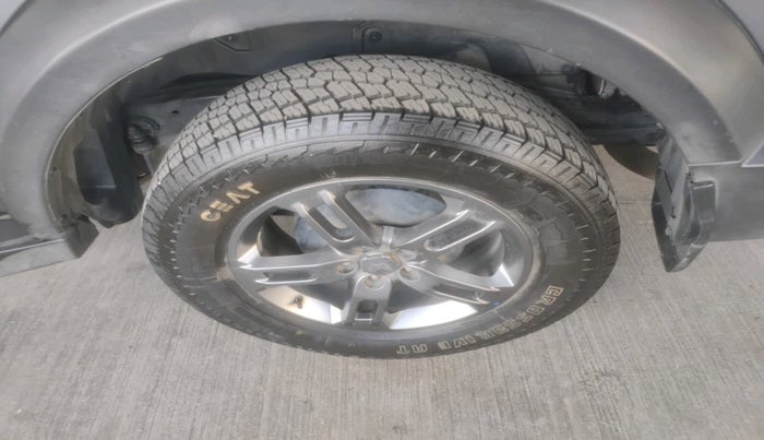 2023 Mahindra Thar LX PETROL HT 4WD AT, Petrol, Automatic, 49,276 km, tyre