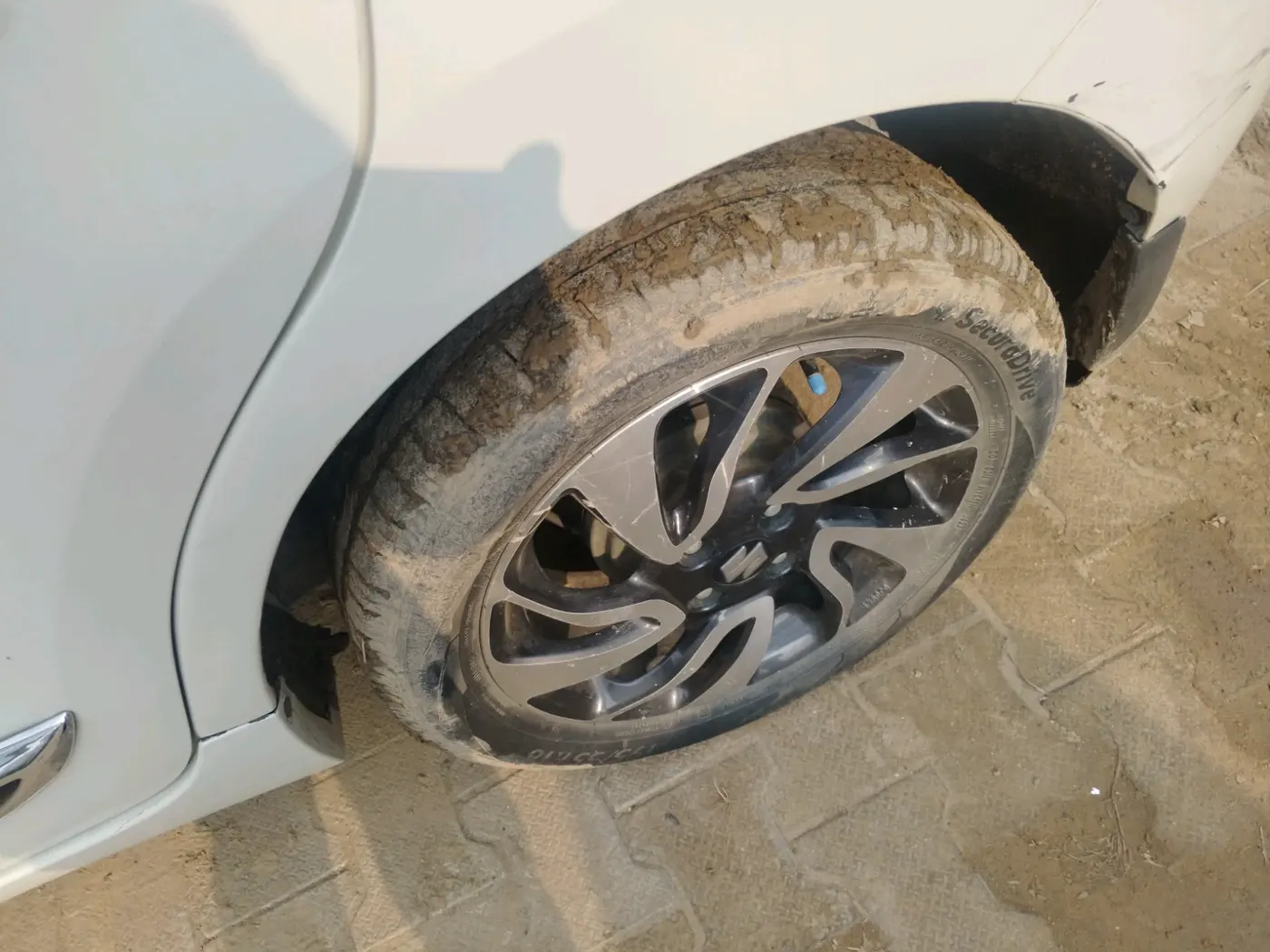 2021 Maruti Baleno ZETA PETROL 1.2, Petrol, Manual, 93,000 km, tyre