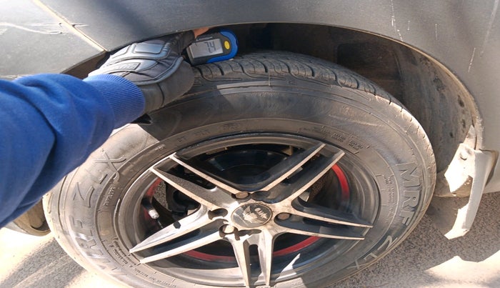 2018 Datsun Redi Go S 1.0 AMT, Petrol, Automatic, 29,616 km, tyre