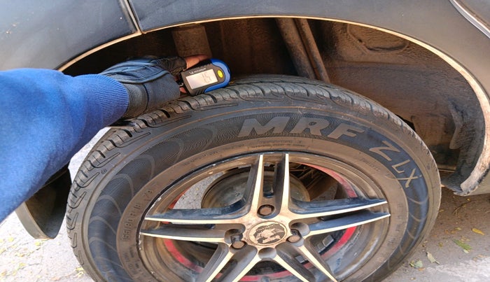 2018 Datsun Redi Go S 1.0 AMT, Petrol, Automatic, 29,616 km, tyre