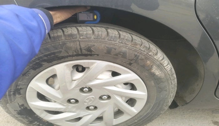 2019 Hyundai NEW SANTRO ERA EXECUTIVE, Petrol, Manual, 27,698 km, tyre