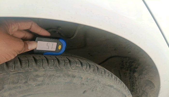 2020 Tata ALTROZ XE PETROL, Petrol, Manual, 44,579 km, tyre