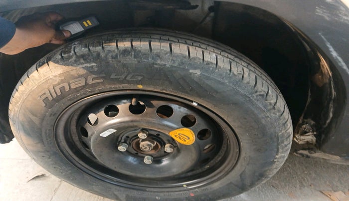 2024 Tata PUNCH ACCOMPLISHED MT, Petrol, Manual, 8,276 km, tyre