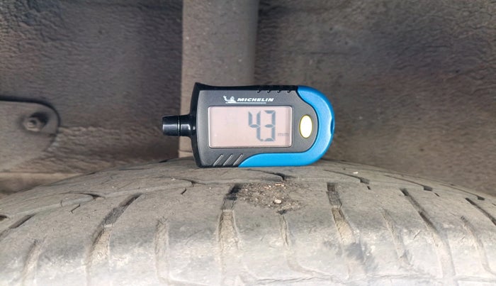 2015 Tata Zest XM PETROL, Petrol, Manual, 88,375 km, tyre