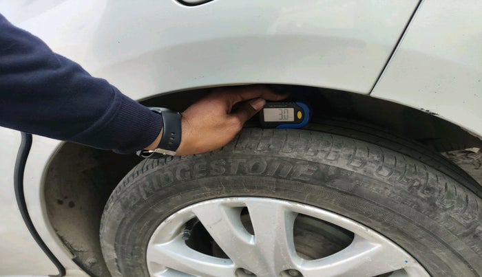 2017 Maruti Ertiga ZDI + SHVS, Diesel, Manual, 1,77,968 km, tyre