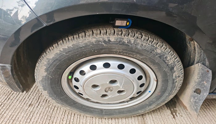 2021 Tata ALTROZ XM PETROL, Petrol, Manual, 13,851 km, tyre