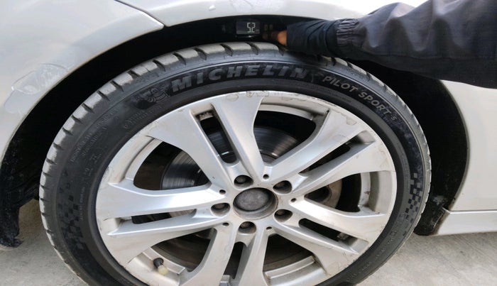 2013 Mercedes Benz C Class C 220 CDI Avantagarde, Diesel, Automatic, 1,13,638 km, tyre