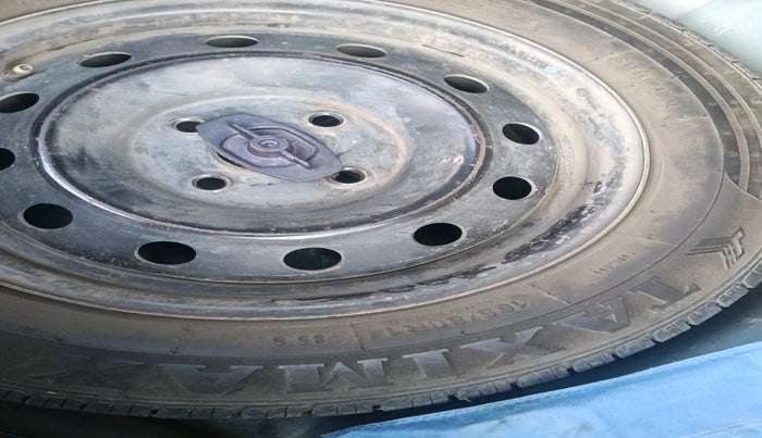 2021 Maruti Swift VXI, Petrol, Manual, 1,30,051 km, tyre