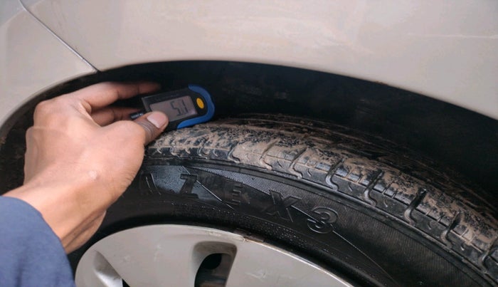 2015 Maruti Celerio VXI, Petrol, Manual, 57,925 km, tyre