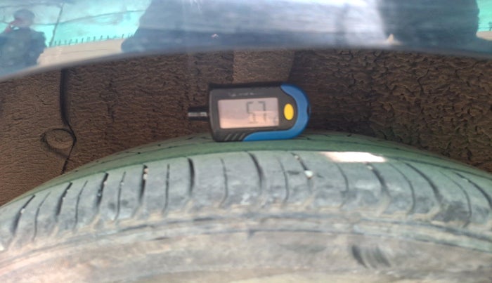 2022 Hyundai NEW I20 ASTA 1.2 MT, Petrol, Manual, 26,612 km, tyre