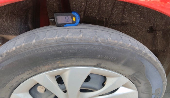 2019 Maruti Swift VXI AMT, Petrol, Automatic, 37,292 km, tyre