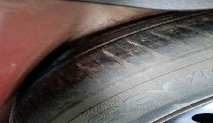 2012 Maruti Swift VDI, Diesel, Manual, 1,52,855 km, tyre