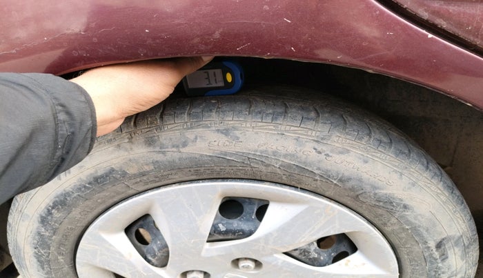 2014 Honda Amaze 1.5L I-DTEC S, Diesel, Manual, 1,11,029 km, tyre