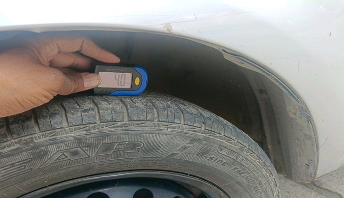 2011 Toyota Etios G, Petrol, Manual, 95,384 km, tyre