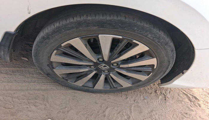 2023 Honda City 1.5L I-VTEC ZX CVT, Petrol, Automatic, 46,091 km, tyre