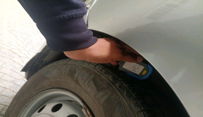 2016 Hyundai i10 MAGNA 1.1, Petrol, Manual, 44,014 km, tyre