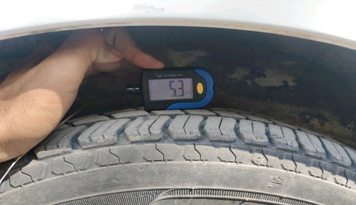 2011 Maruti Wagon R 1.0 LXI, Petrol, Manual, 47,782 km, tyre