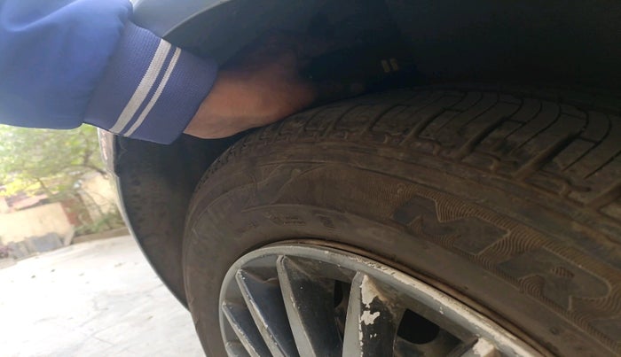 2011 Ford Figo ZXI 1.4 DIESEL, Diesel, Manual, 1,44,312 km, tyre