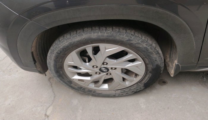 2020 Hyundai Creta SX IVT 1.5 PETROL, Petrol, Automatic, 70,489 km, tyre