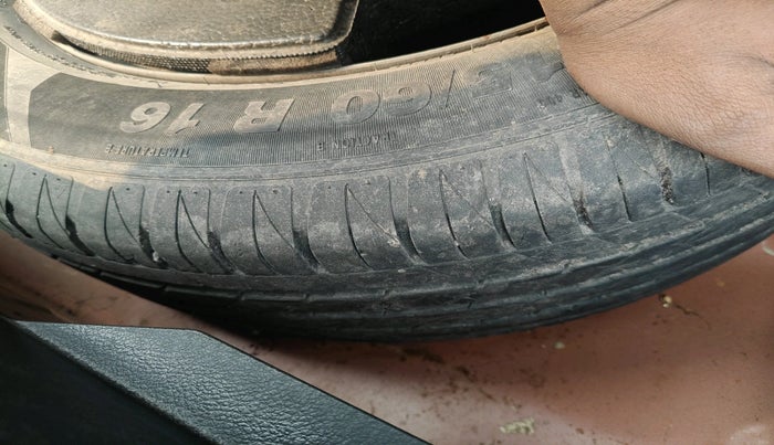 2017 Maruti Vitara Brezza ZDI PLUS DUAL TONE, Diesel, Manual, 45,633 km, tyre