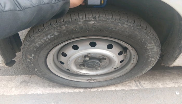 2011 Maruti Wagon R 1.0 LXI, Petrol, Manual, 2,85,080 km, tyre