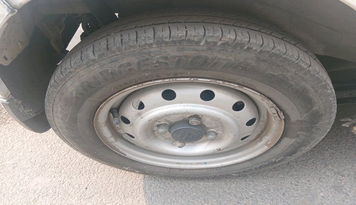 2011 Maruti Wagon R 1.0 LXI, Petrol, Manual, 2,85,080 km, tyre