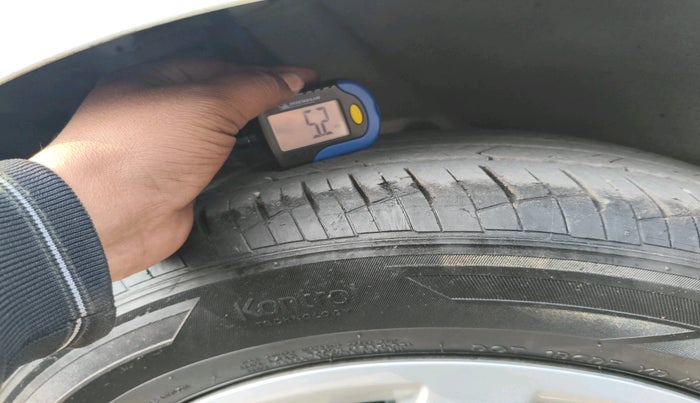 2019 Hyundai Verna 1.4 EX CRDI, Diesel, Manual, 36,623 km, tyre