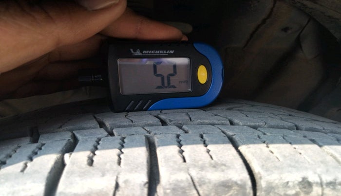 2022 Hyundai Creta E 1.5 DIESEL, Diesel, Manual, 1,00,698 km, tyre