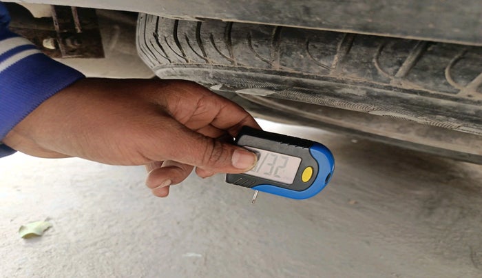 2013 Mahindra XUV500 W8, Diesel, Manual, 73,010 km, tyre