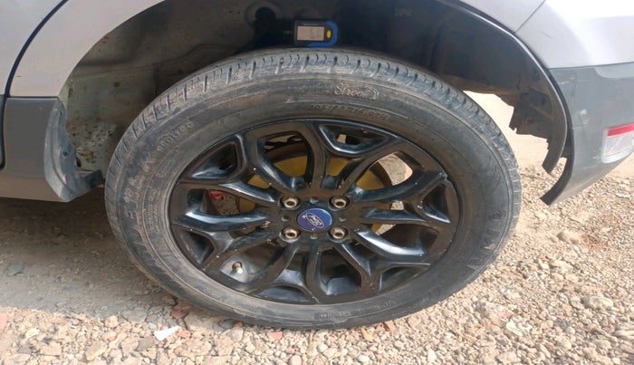 2013 Ford Ecosport TITANIUM 1.5L DIESEL, Diesel, Manual, 58,796 km, tyre