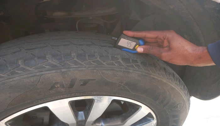 2021 Ford Endeavour TITANIUM PLUS 2.0 4X4 AT SUNROOF, Diesel, Automatic, 70,048 km, tyre