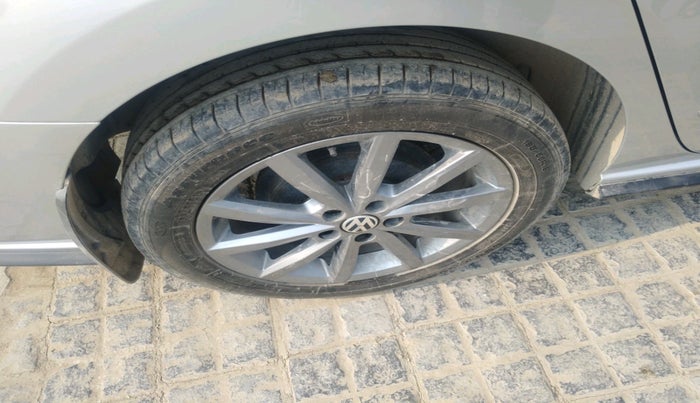 2019 Volkswagen Vento 1.2 TSI HIGHLINE PLUS AT, Petrol, Automatic, 45,423 km, tyre