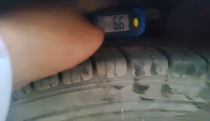 2019 Tata Tiago XE PETROL, Petrol, Manual, 62,603 km, tyre