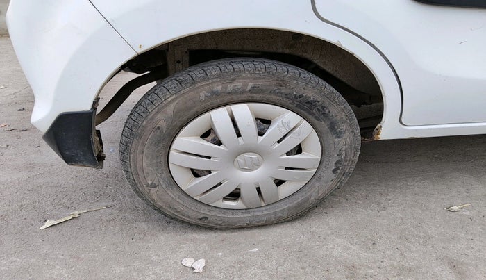 2021 Maruti Alto LXI, Petrol, Manual, 29,150 km, tyre