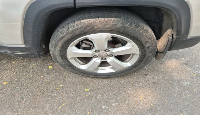 2017 Jeep Compass LONGITUDE (O) 2.0 DIESEL, Diesel, Manual, 94,865 km, tyre