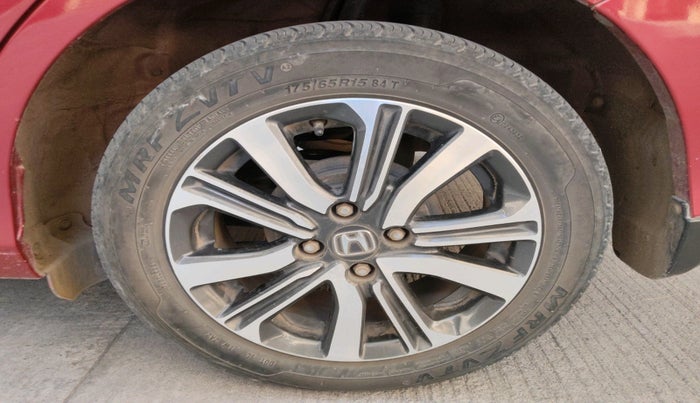 2022 Honda Amaze 1.2L I-VTEC VX CVT, Petrol, Automatic, 49,927 km, tyre