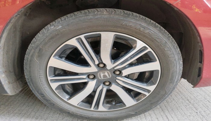 2022 Honda Amaze 1.2L I-VTEC VX CVT, Petrol, Automatic, 49,927 km, tyre