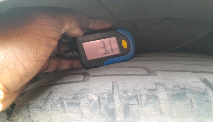 2013 Hyundai New Elantra 1.6 SX MT DIESEL, Diesel, Manual, 95,528 km, tyre