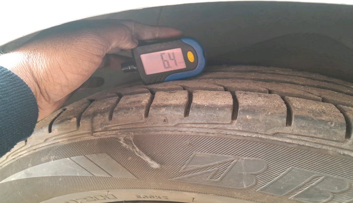 2013 Hyundai New Elantra 1.6 SX MT DIESEL, Diesel, Manual, 95,528 km, tyre