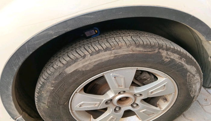 2012 Mahindra XUV500 W8, Diesel, Manual, 1,47,703 km, tyre