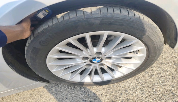 2013 BMW 3 Series 320D LUXURYLINE, Diesel, Automatic, 34,657 km, tyre