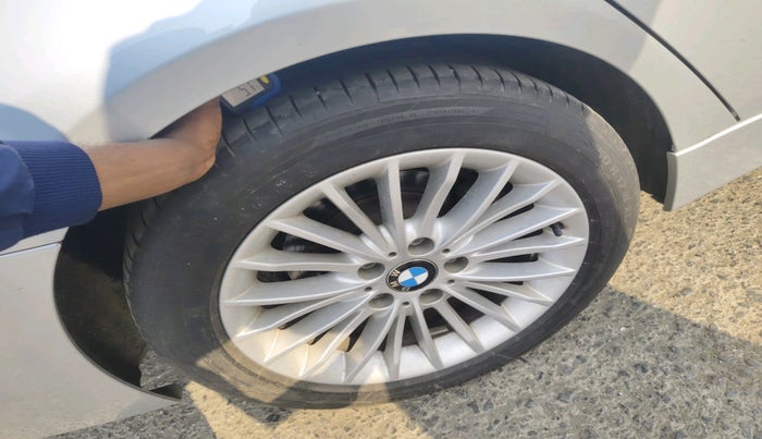 2013 BMW 3 Series 320D LUXURYLINE, Diesel, Automatic, 34,657 km, tyre