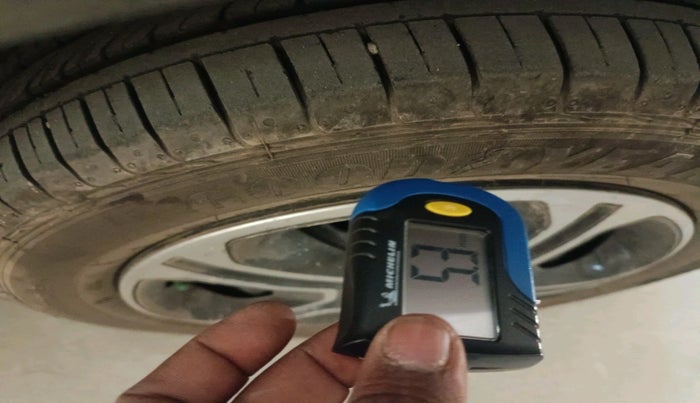 2021 Tata NEXON XM SUNROOF PETROL, Petrol, Manual, 19,779 km, tyre