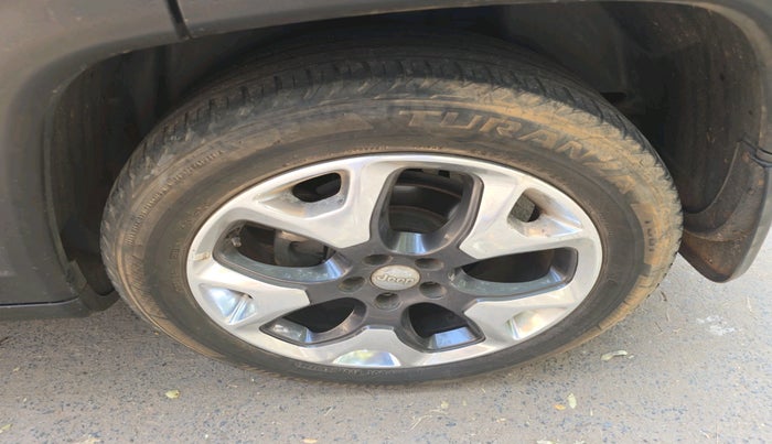 2019 Jeep Compass LIMITED PLUS DIESEL, Diesel, Manual, 74,171 km, tyre